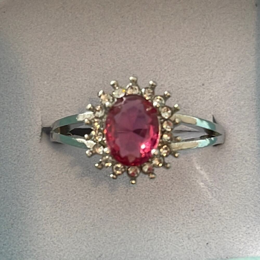 Elegant Red Zircon Ring Faux Diamonds Silver Tone Fashion Ring Sz 8 Glam Sparkle